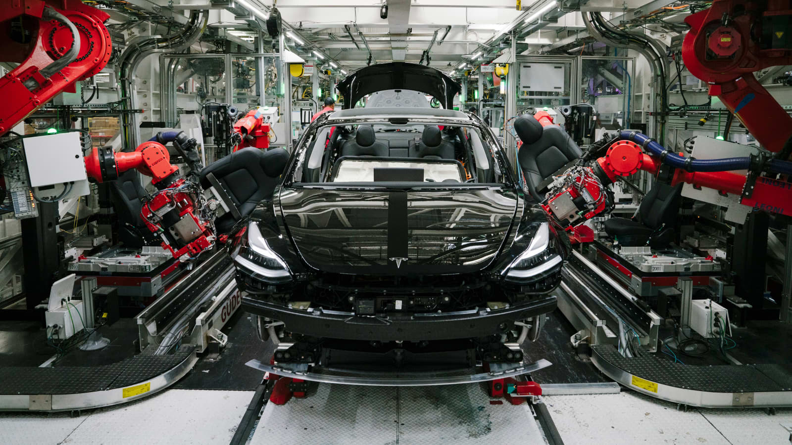 Tesla Employees Claims They Used Electrical Tape In Production Of Model 3